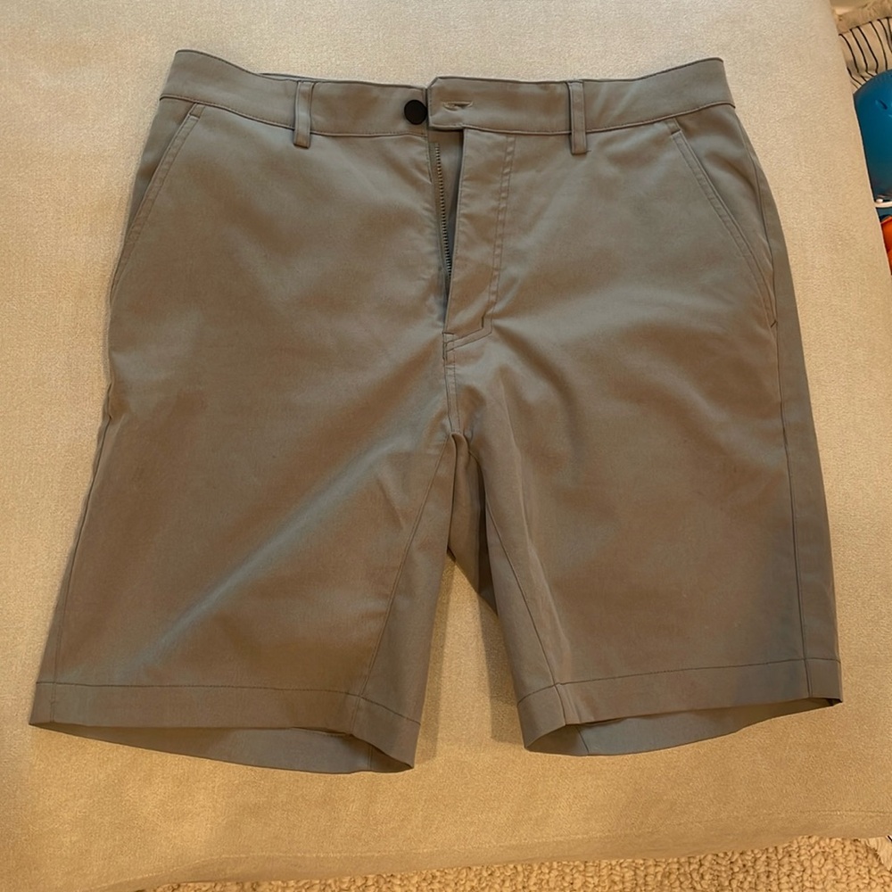 Myles 9” Olive Khaki Shorts